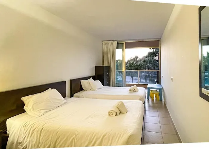 Herdade Dos Salgados,t3 8c-1b, Lagoas Apartament